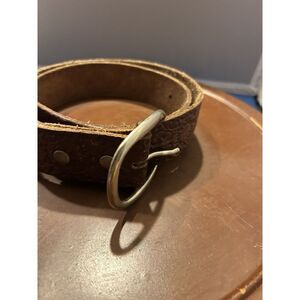 VTG Aeropostale Women's Embossed Brown Leather Belt Size Small Fashion Belt Boho